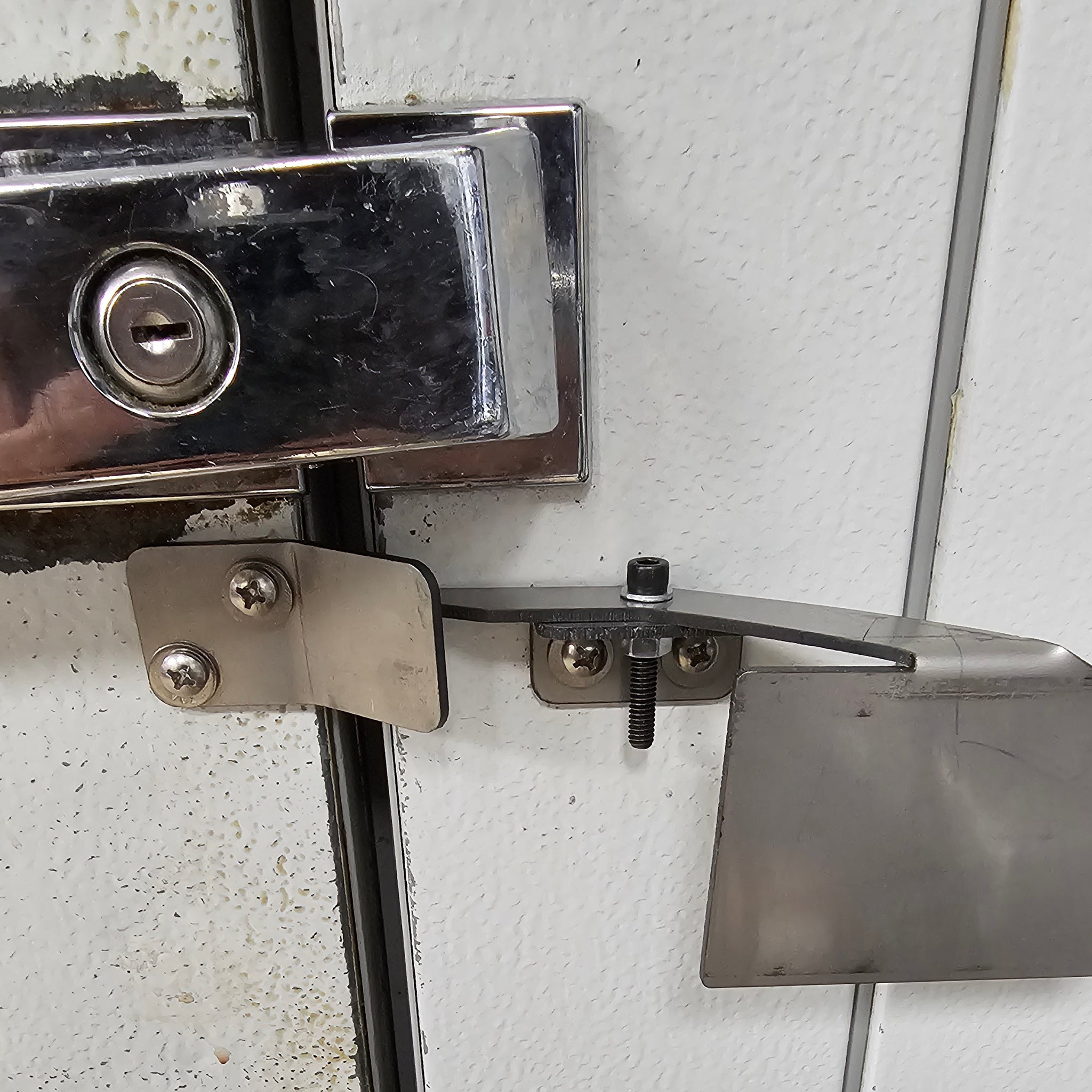 Bump N' Go Walk-in Door Opener V1 [Pre-Order]